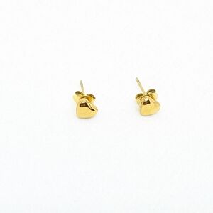 NEW Heart Earrings Gold Tone